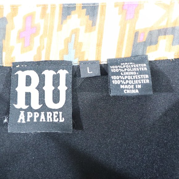 RU Apparel Aztec Print Skirt Size L - Picture 2 of 3